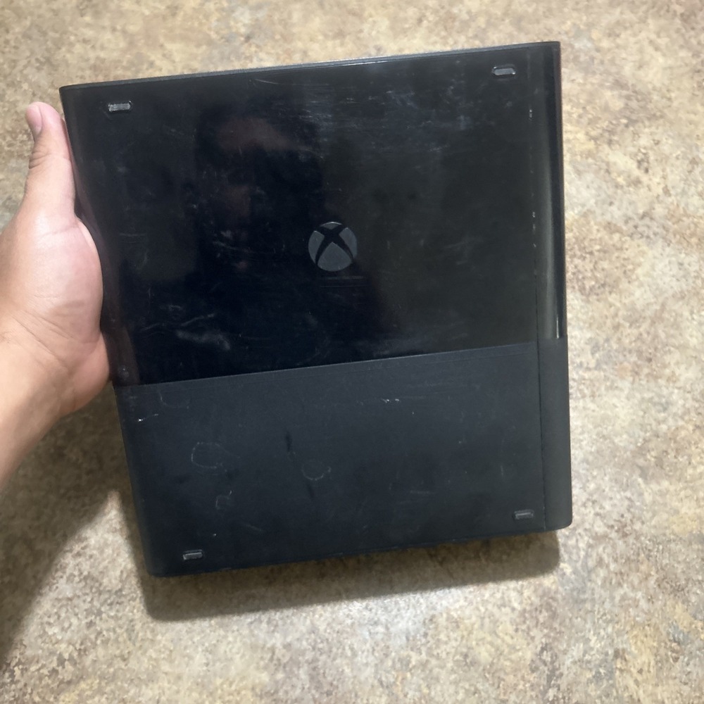 Xbox 360 E Console Model 1538 Black Untested Console Only 2013 - Picture 3 of 4